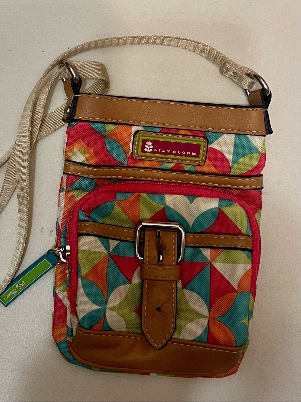 Lily Bloom Multicolor Geometric Crossbody with Tan Trim
